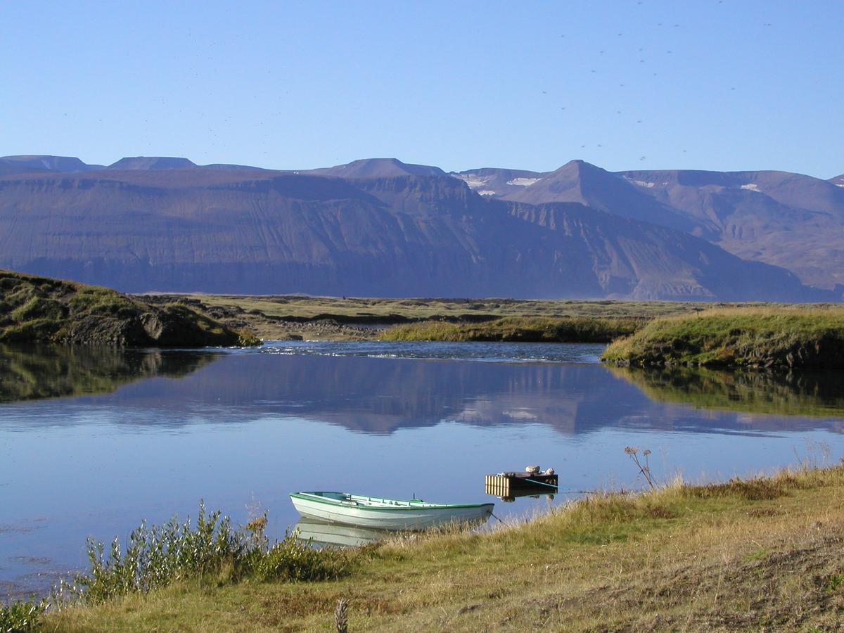 Laxhus Villa Húsavík Buitenkant foto